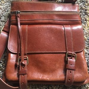 Root tanned leather brown messenger